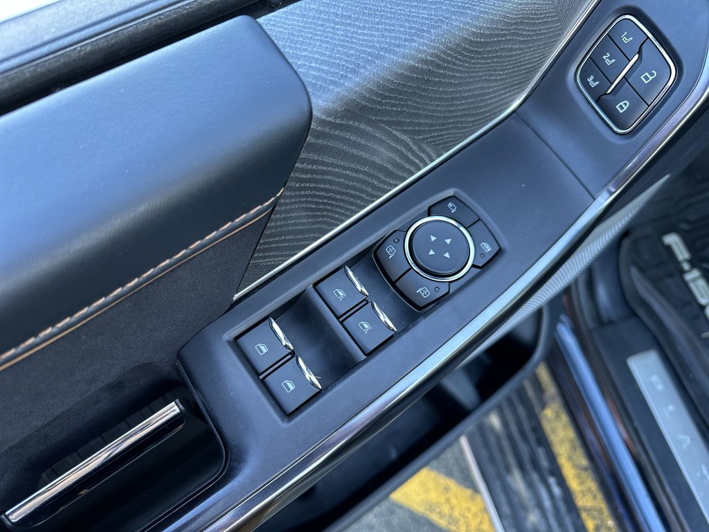 2022 Ford F-150 Platinum | Roof | Lthr | Cam | Warranty to 2027 in Saint John, New Brunswick - 14 - w1024h768px