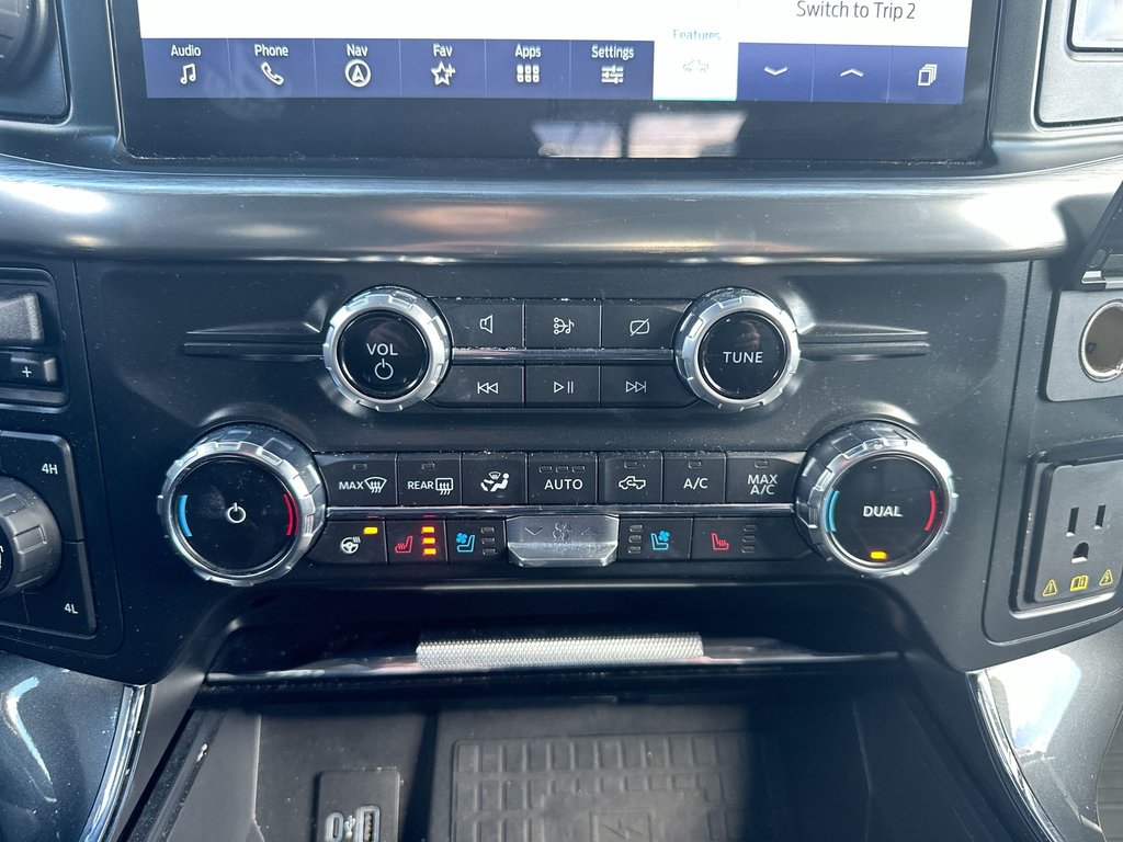 Ford F-150 LARIAT | Roof | Lthr | Warranty to 2027 2022 à Saint John, Nouveau-Brunswick - 27 - w1024h768px