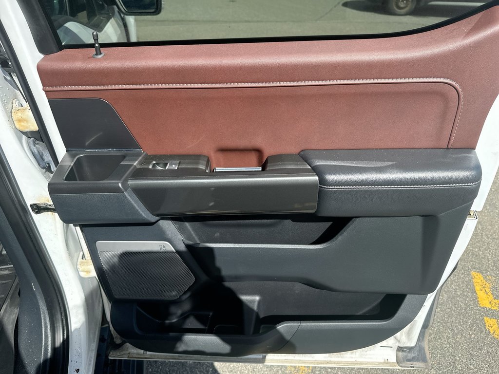 Ford F-150 LARIAT | Roof | Lthr | Warranty to 2027 2022 à Saint John, Nouveau-Brunswick - 39 - w1024h768px