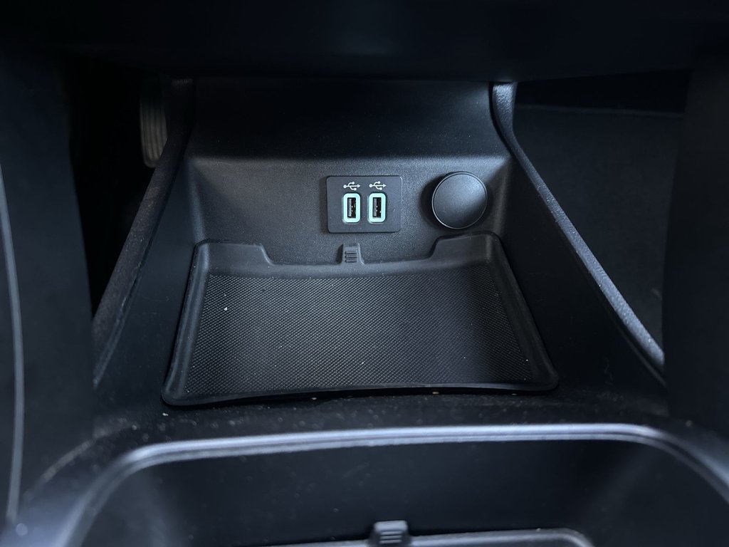 2020 Ford Fusion Hybrid Titanium | Cam | Roof | HtdSeat | Warranty to 2028 in Saint John, New Brunswick - 28 - w1024h768px