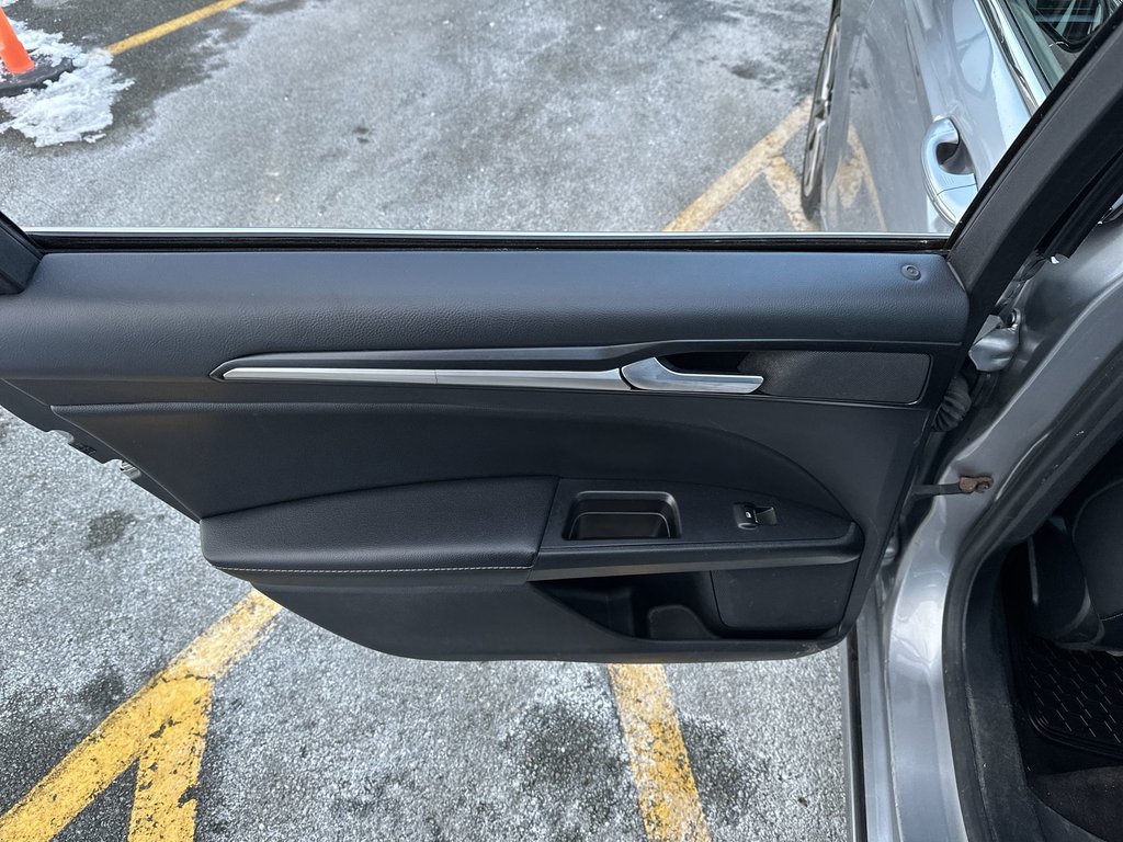 2020 Ford Fusion Hybrid Titanium | Cam | Roof | HtdSeat | Warranty to 2028 in Saint John, New Brunswick - 35 - w1024h768px