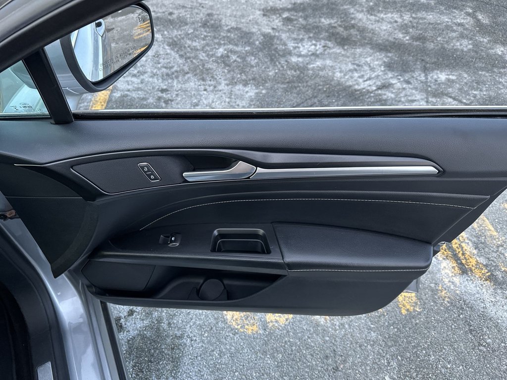 2020 Ford Fusion Hybrid Titanium | Cam | Roof | HtdSeat | Warranty to 2028 in Saint John, New Brunswick - 46 - w1024h768px