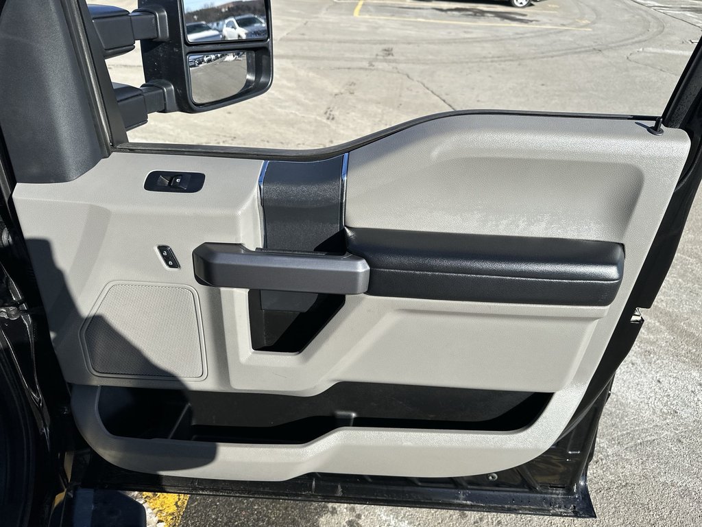 2022 Ford Super Duty F-250 SRW in Antigonish, Nova Scotia - 46 - w1024h768px