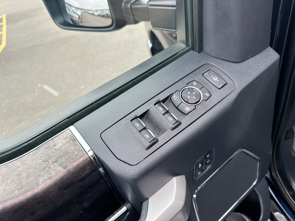 Ford Super Duty F-250 SRW LARIAT | Roof | Cam | Lthr | Warranty to 2027 2022 à Saint John, Nouveau-Brunswick - 15 - w1024h768px
