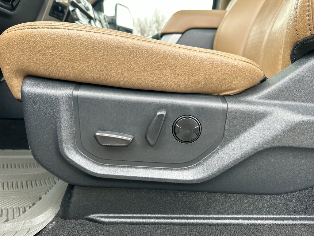 Ford Super Duty F-250 SRW LARIAT | Roof | Cam | Lthr | Warranty to 2027 2022 à Saint John, Nouveau-Brunswick - 14 - w1024h768px
