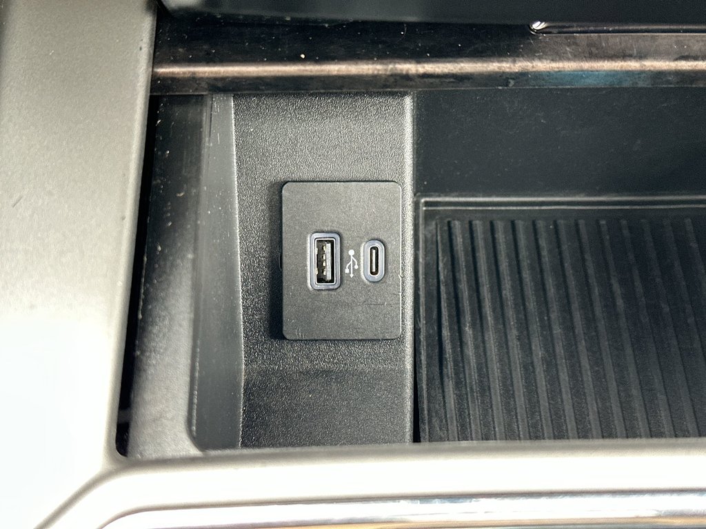 Ford Super Duty F-250 SRW LARIAT | Roof | Cam | Lthr | Warranty to 2027 2022 à Saint John, Nouveau-Brunswick - 41 - w1024h768px