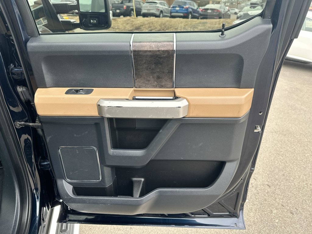 Ford Super Duty F-250 SRW LARIAT | Roof | Cam | Lthr | Warranty to 2027 2022 à Saint John, Nouveau-Brunswick - 37 - w1024h768px