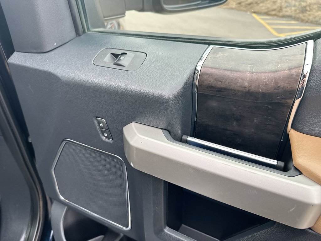 Ford Super Duty F-250 SRW LARIAT | Roof | Cam | Lthr | Warranty to 2027 2022 à Saint John, Nouveau-Brunswick - 42 - w1024h768px