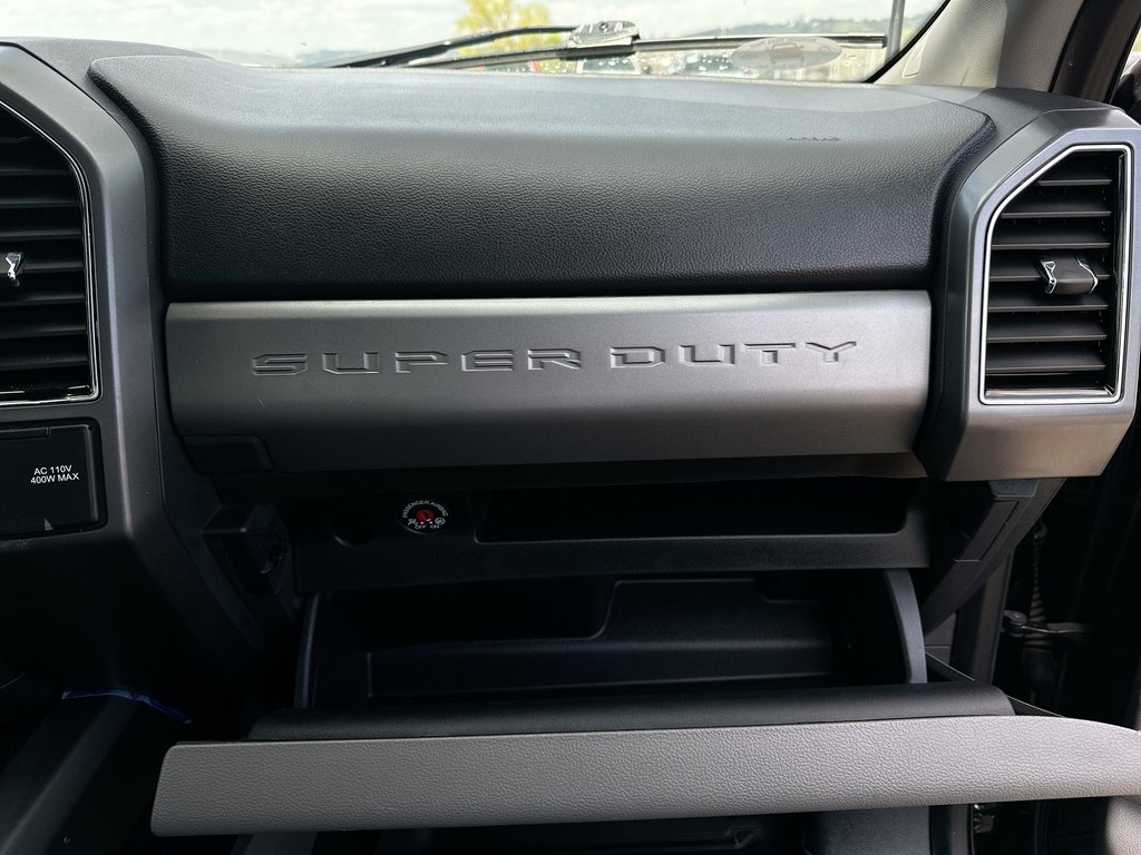 2022 Ford SUPER DUTY F-250 SRW in Antigonish, Nova Scotia - 43 - w1024h768px