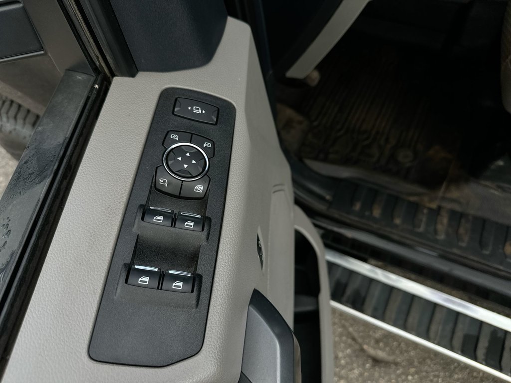 2022 Ford SUPER DUTY F-250 SRW in Antigonish, Nova Scotia - 15 - w1024h768px