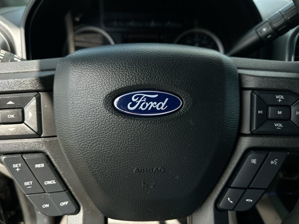 2022 Ford SUPER DUTY F-250 SRW in Antigonish, Nova Scotia - 19 - w1024h768px
