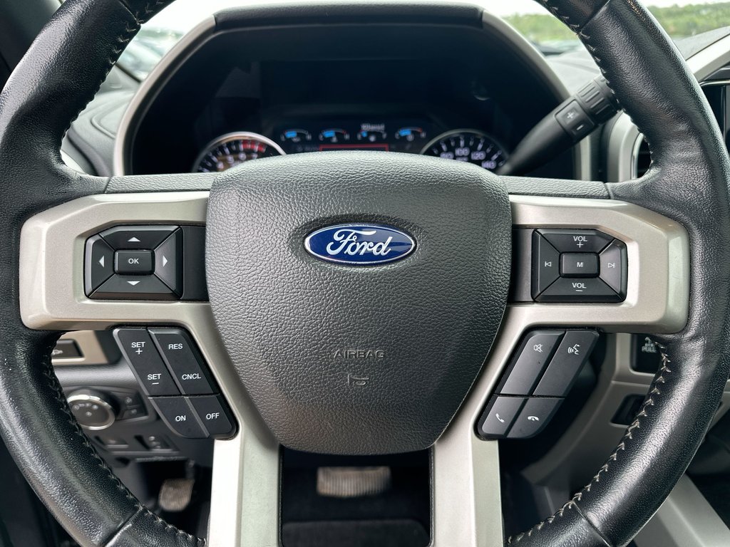 2022 Ford Super Duty F-250 SRW LARIAT | Lthr | Roof | HtdSeat | Warranty to 2026 in Saint John, New Brunswick - 18 - w1024h768px