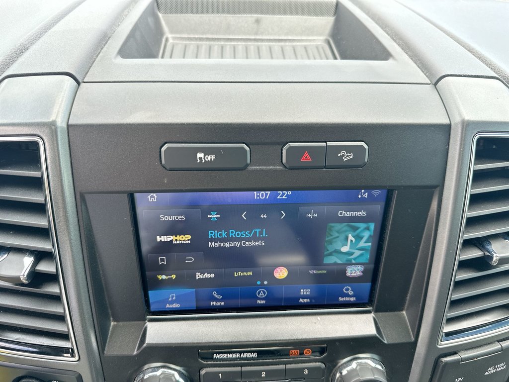 2022 Ford Super Duty F-250 SRW XLT | GAS  Roof | Cam | Bluetooth | Htd Sts | Aux in Saint John, New Brunswick - 22 - w1024h768px