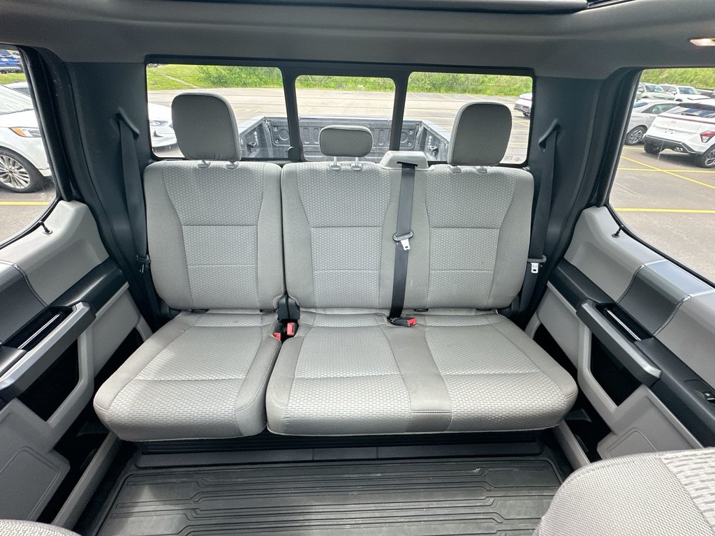 2022 Ford Super Duty F-250 SRW XLT | GAS  Roof | Cam | Bluetooth | Htd Sts | Aux in Saint John, New Brunswick - 51 - w1024h768px