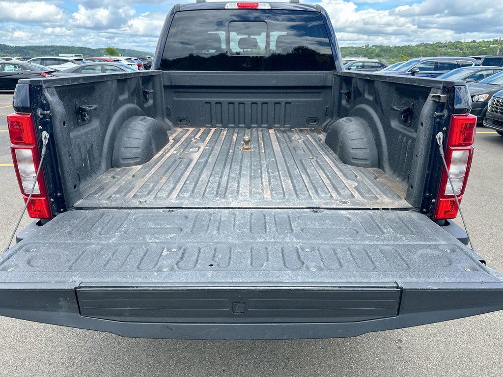 2022 Ford Super Duty F-250 SRW XLT | GAS  Roof | Cam | Bluetooth | Htd Sts | Aux in Saint John, New Brunswick - 37 - w1024h768px