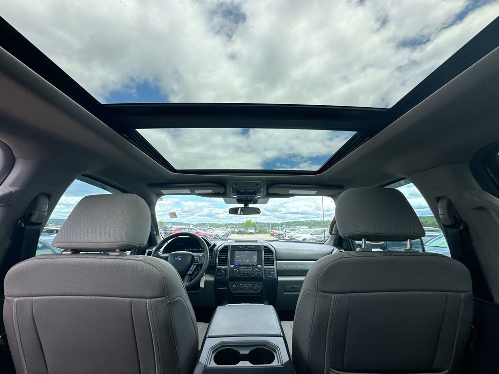 2022 Ford Super Duty F-250 SRW XLT | GAS  Roof | Cam | Bluetooth | Htd Sts | Aux in Saint John, New Brunswick - 49 - w1024h768px