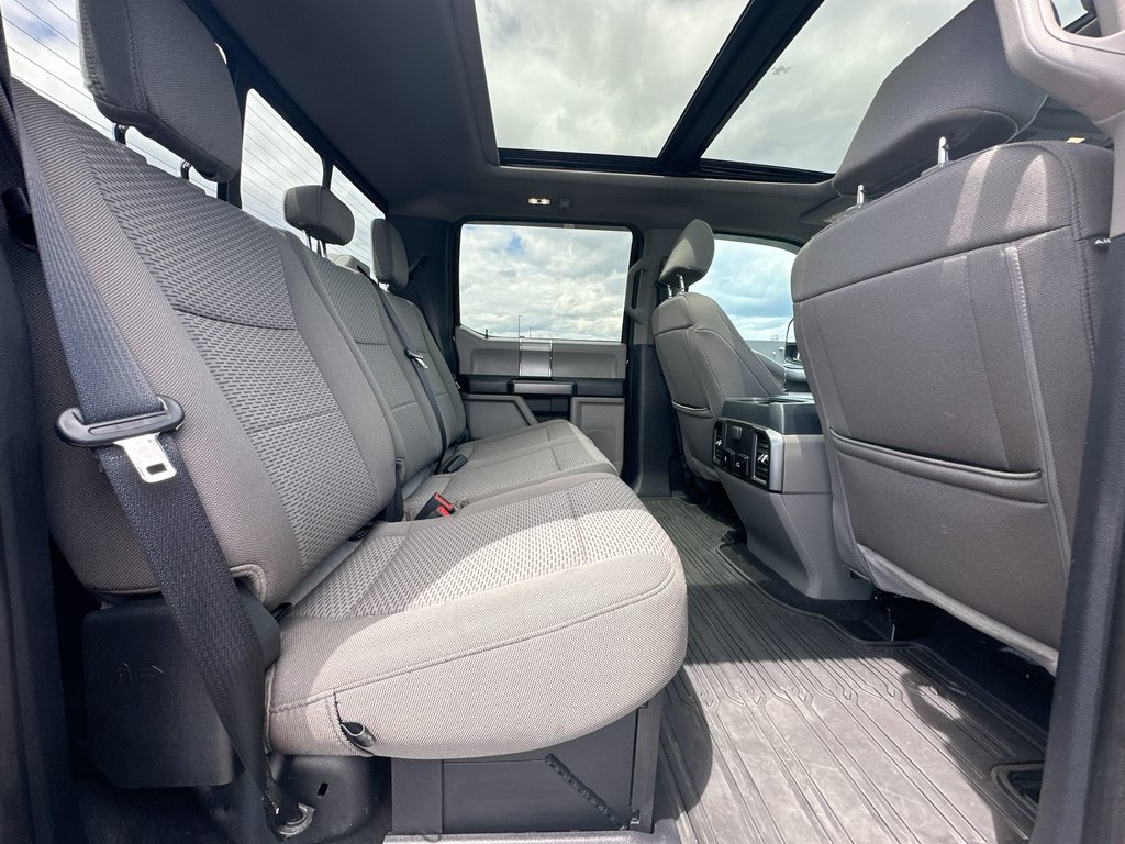 2022 Ford Super Duty F-250 SRW XLT | GAS  Roof | Cam | Bluetooth | Htd Sts | Aux in Saint John, New Brunswick - 40 - w1024h768px