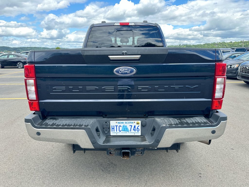 2022 Ford Super Duty F-250 SRW XLT | GAS  Roof | Cam | Bluetooth | Htd Sts | Aux in Saint John, New Brunswick - 36 - w1024h768px
