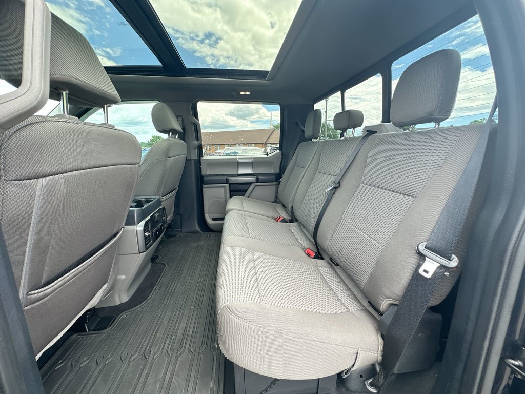 2022 Ford Super Duty F-250 SRW XLT | GAS  Roof | Cam | Bluetooth | Htd Sts | Aux in Saint John, New Brunswick - 32 - w1024h768px