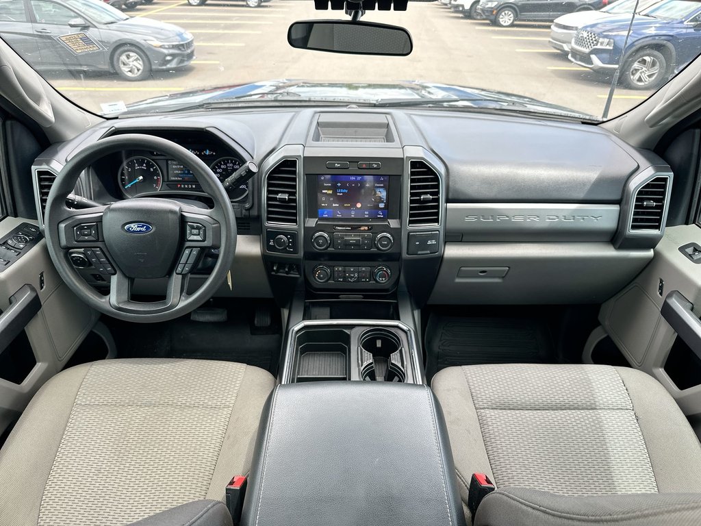 2022 Ford Super Duty F-250 SRW XLT | GAS  Roof | Cam | Bluetooth | Htd Sts | Aux in Saint John, New Brunswick - 16 - w1024h768px
