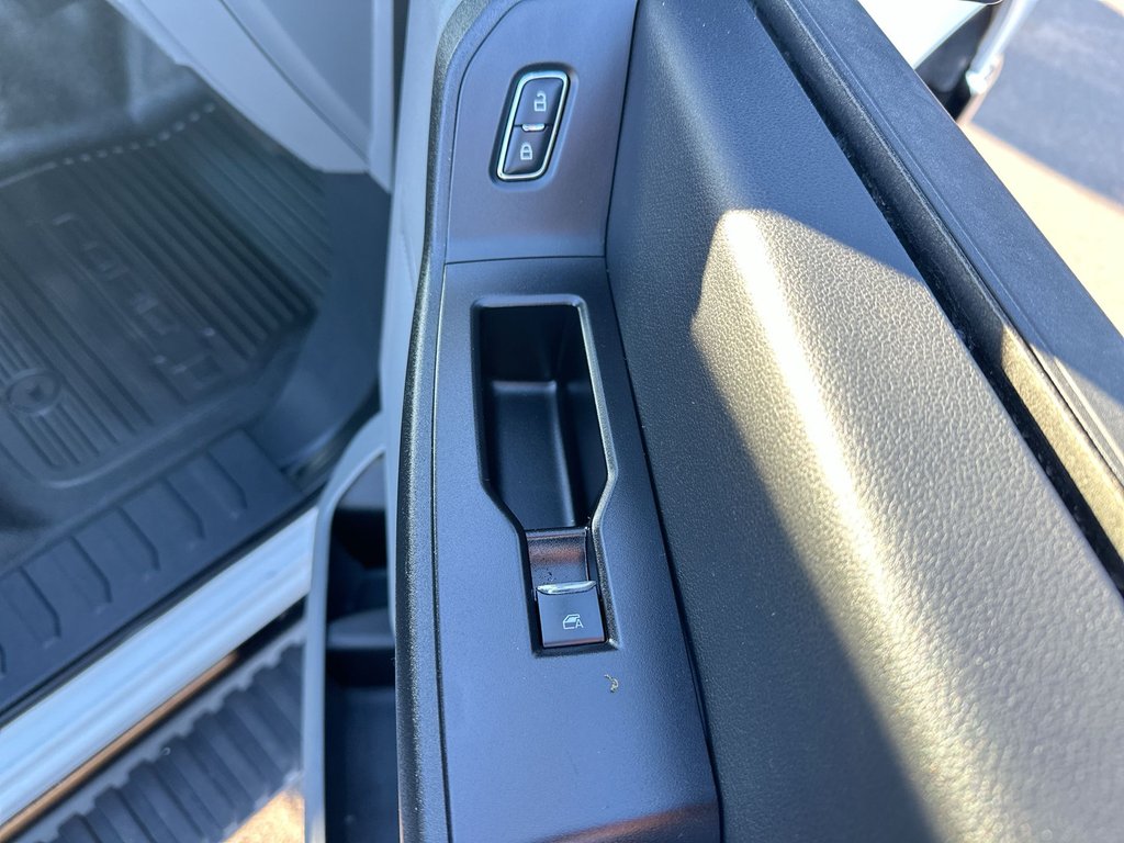 2023 Ford Super Duty F-250 SRW XL | Diesel | Cam | Bluetooth | Warranty to 2028 in Saint John, New Brunswick - 46 - w1024h768px