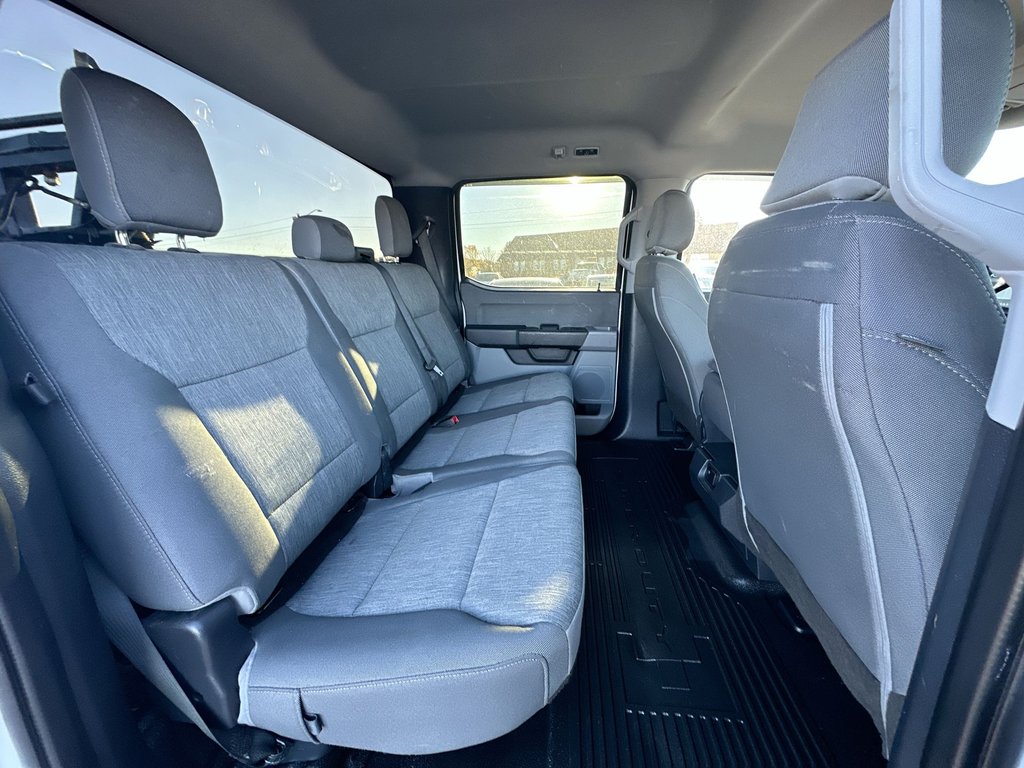 2023 Ford Super Duty F-250 SRW XL | Diesel | Cam | Bluetooth | Warranty to 2028 in Saint John, New Brunswick - 39 - w1024h768px