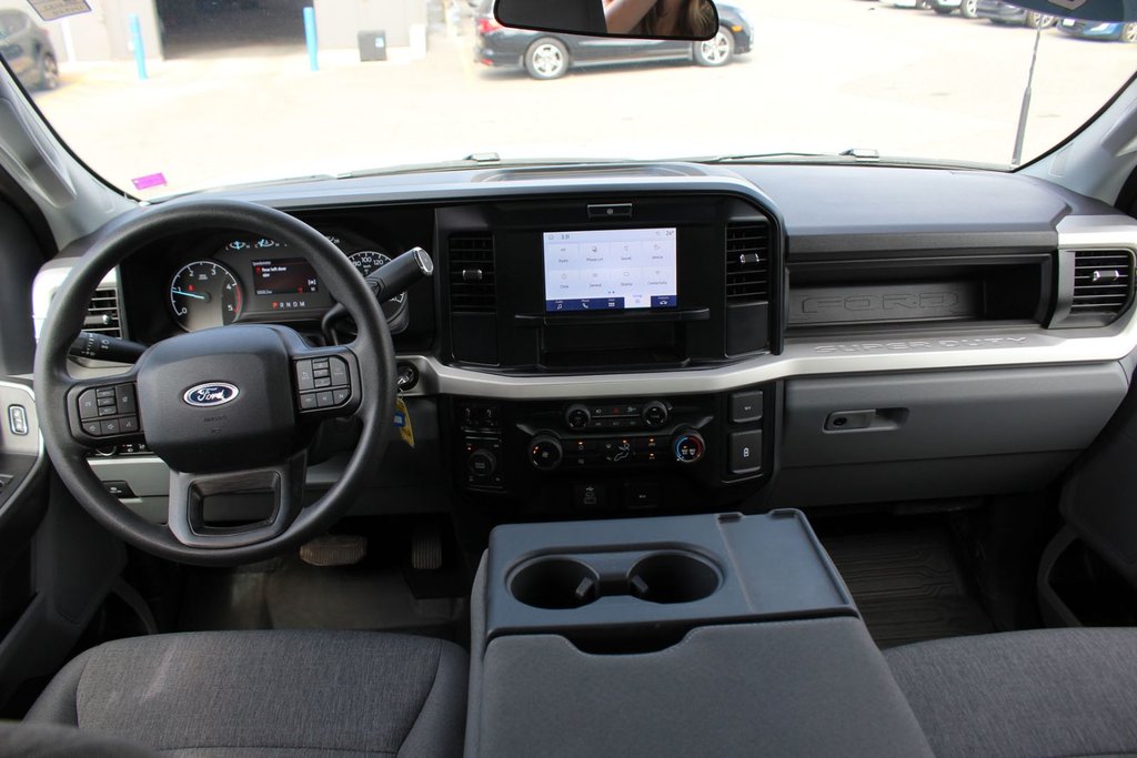 2025 Ford Super Duty F-250 SRW in Antigonish, Nova Scotia - 22 - w1024h768px