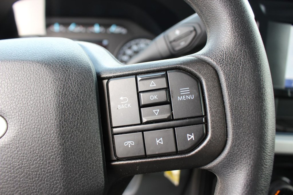 2025 Ford Super Duty F-250 SRW in Antigonish, Nova Scotia - 53 - w1024h768px