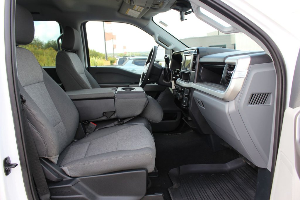 2025 Ford Super Duty F-250 SRW in Antigonish, Nova Scotia - 31 - w1024h768px