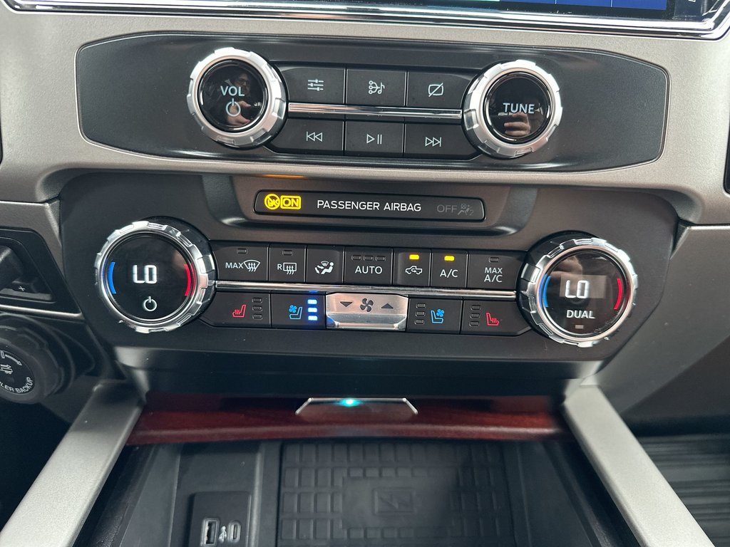 2022 Ford Super Duty F-350 DRW in Antigonish, Nova Scotia - 27 - w1024h768px