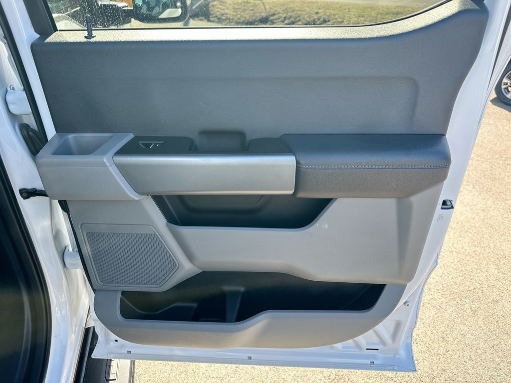 2024 Ford Super Duty F-350 SRW XLT | Diesel | Cam | Bluetooth | Warranty to 2029 in Saint John, New Brunswick - 38 - w1024h768px