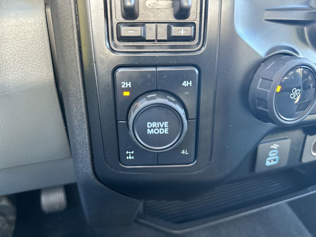 2024 Ford Super Duty F-350 SRW XLT | Diesel | Cam | Bluetooth | Warranty to 2029 in Saint John, New Brunswick - 31 - w1024h768px