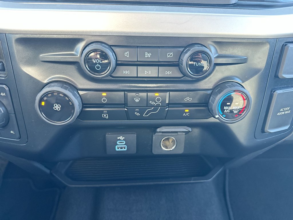 2024 Ford Super Duty F-350 SRW XLT | Diesel | Cam | Bluetooth | Warranty to 2029 in Saint John, New Brunswick - 27 - w1024h768px