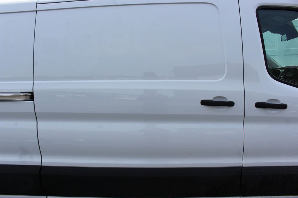2020 Ford TRANSIT-250 in Antigonish, Nova Scotia - 40 - w1024h768px