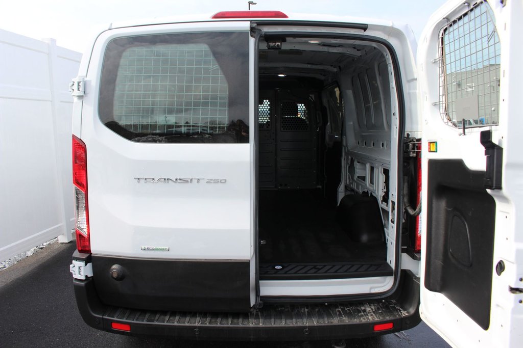 2020 Ford TRANSIT-250 in Antigonish, Nova Scotia - 33 - w1024h768px