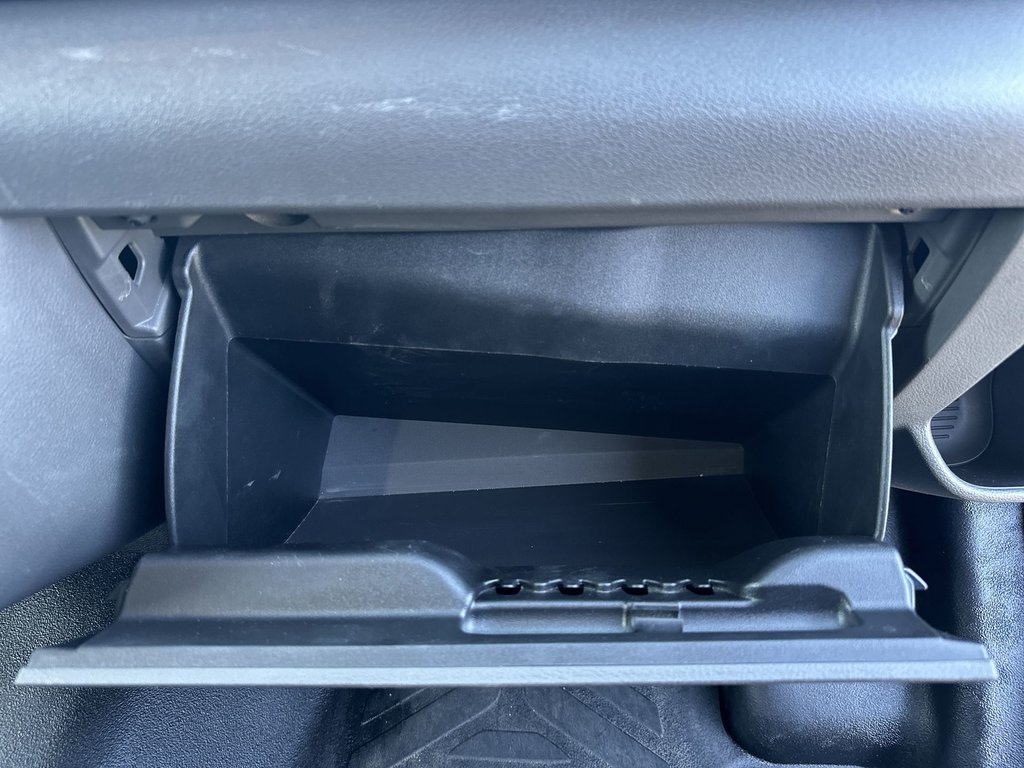 Ford Transit Cargo Van Base | Cam | Bluetooth | AC | Warranty to 2029 2024 à Saint John, Nouveau-Brunswick - 35 - w1024h768px