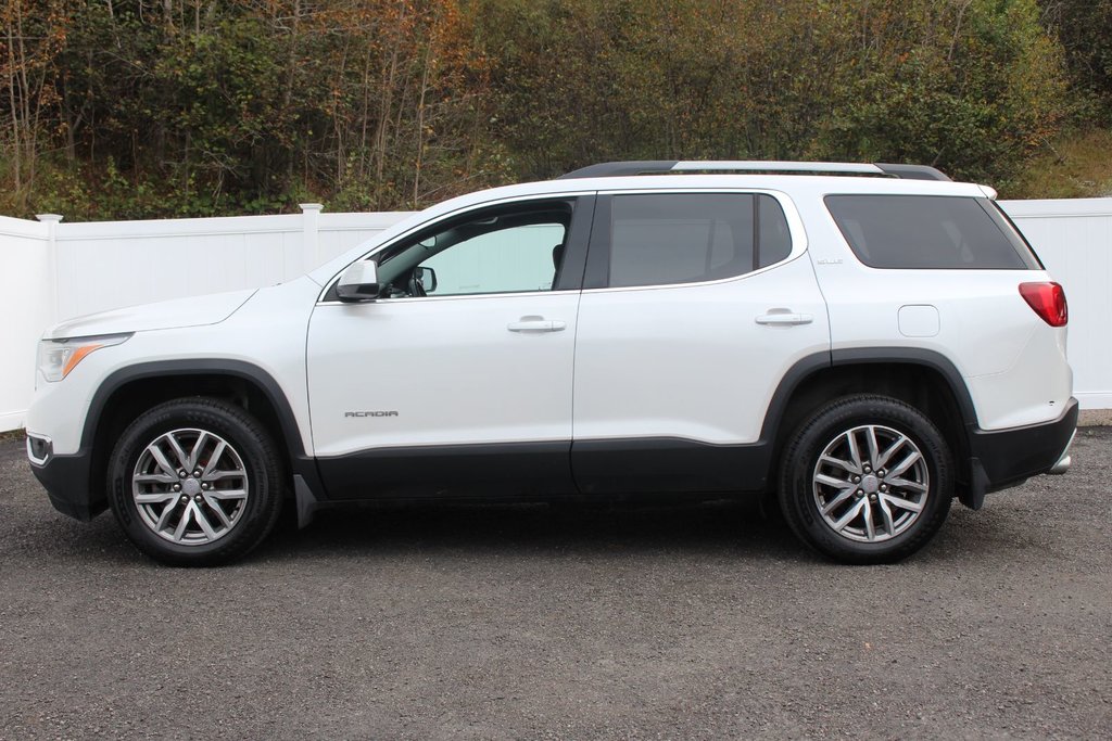 2018  Acadia SLE | SunRoof | Cam | USB | HtdSeats | Bluetooth in Saint John, New Brunswick - 4 - w1024h768px