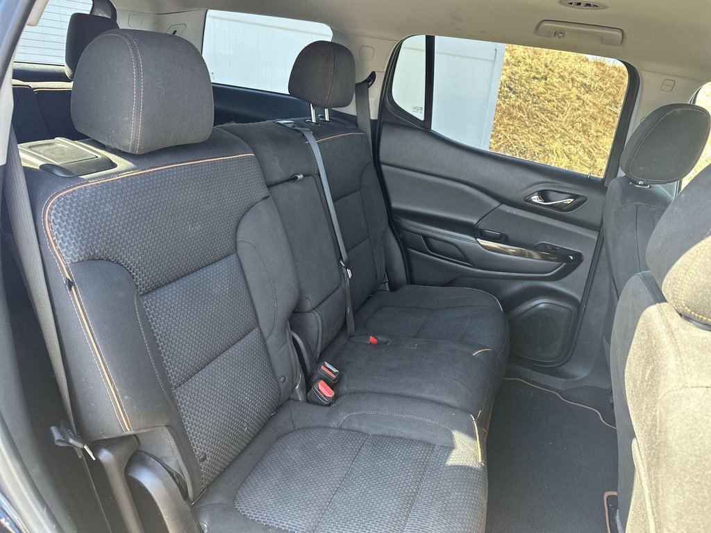 GMC Acadia AT4 | Cam | HtdSeats | Bluetooth | Aux | Cruise 2021 à Saint John, Nouveau-Brunswick - 38 - w1024h768px