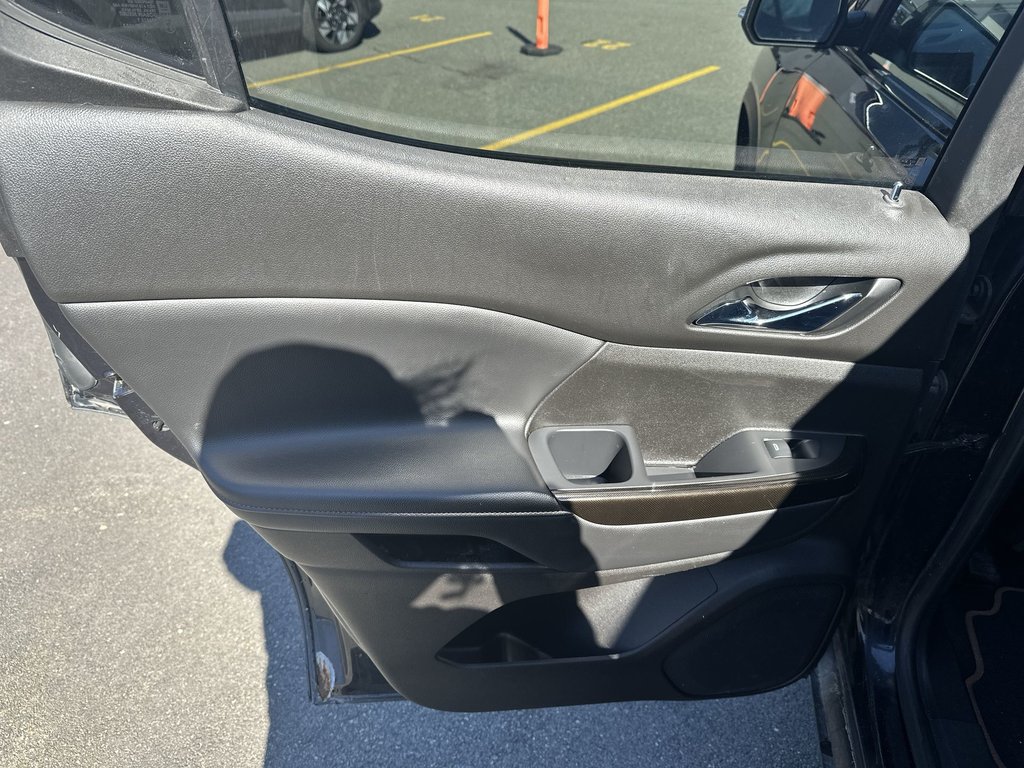 GMC Acadia AT4 | Cam | HtdSeats | Bluetooth | Aux | Cruise 2021 à Saint John, Nouveau-Brunswick - 34 - w1024h768px