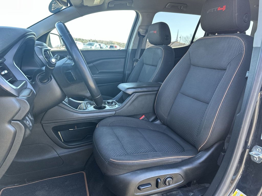 GMC Acadia AT4 | Cam | HtdSeats | Bluetooth | Aux | Cruise 2021 à Saint John, Nouveau-Brunswick - 11 - w1024h768px