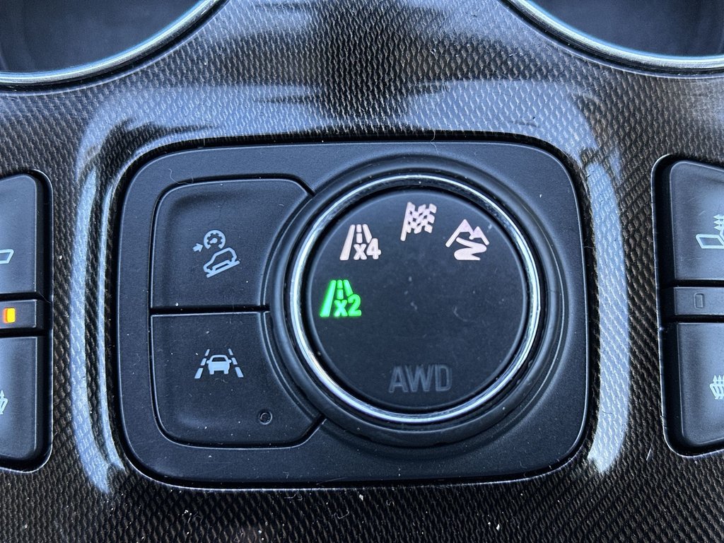 GMC Acadia AT4 | Cam | HtdSeats | Bluetooth | Aux | Cruise 2021 à Saint John, Nouveau-Brunswick - 22 - w1024h768px