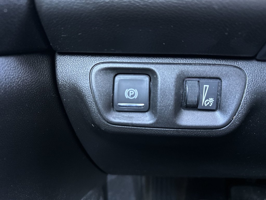 GMC Acadia AT4 | Cam | HtdSeats | Bluetooth | Aux | Cruise 2021 à Saint John, Nouveau-Brunswick - 30 - w1024h768px