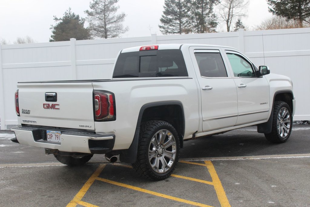 2017 GMC Sierra 1500 Denali | Leather | SunRoof | Nav | Cam | USB | XM in Saint John, New Brunswick - 7 - w1024h768px