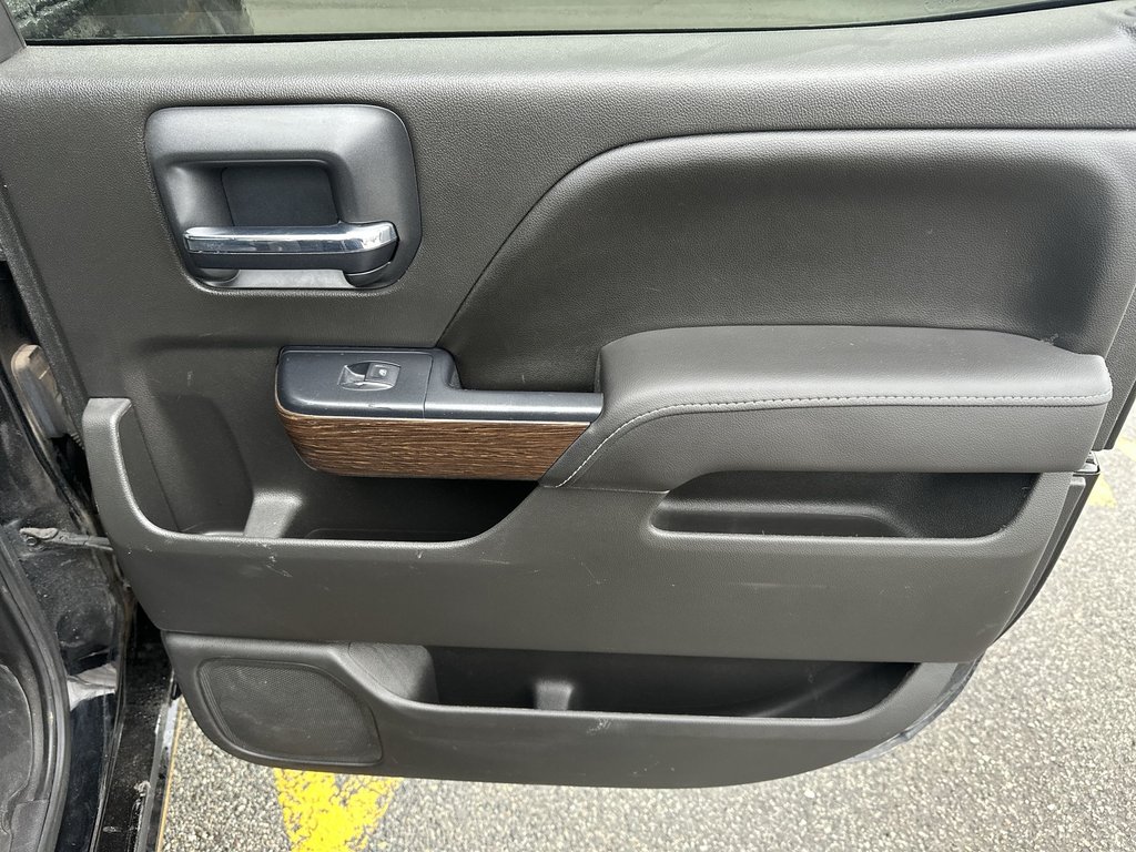 2017 GMC Sierra 1500 Denali | Lthr | Cam | HtdSeats | Bluetooth | Aux in Saint John, New Brunswick - 37 - w1024h768px