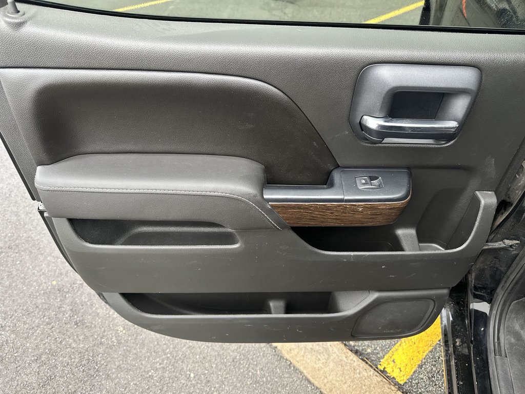 2017 GMC Sierra 1500 Denali | Lthr | Cam | HtdSeats | Bluetooth | Aux in Saint John, New Brunswick - 33 - w1024h768px