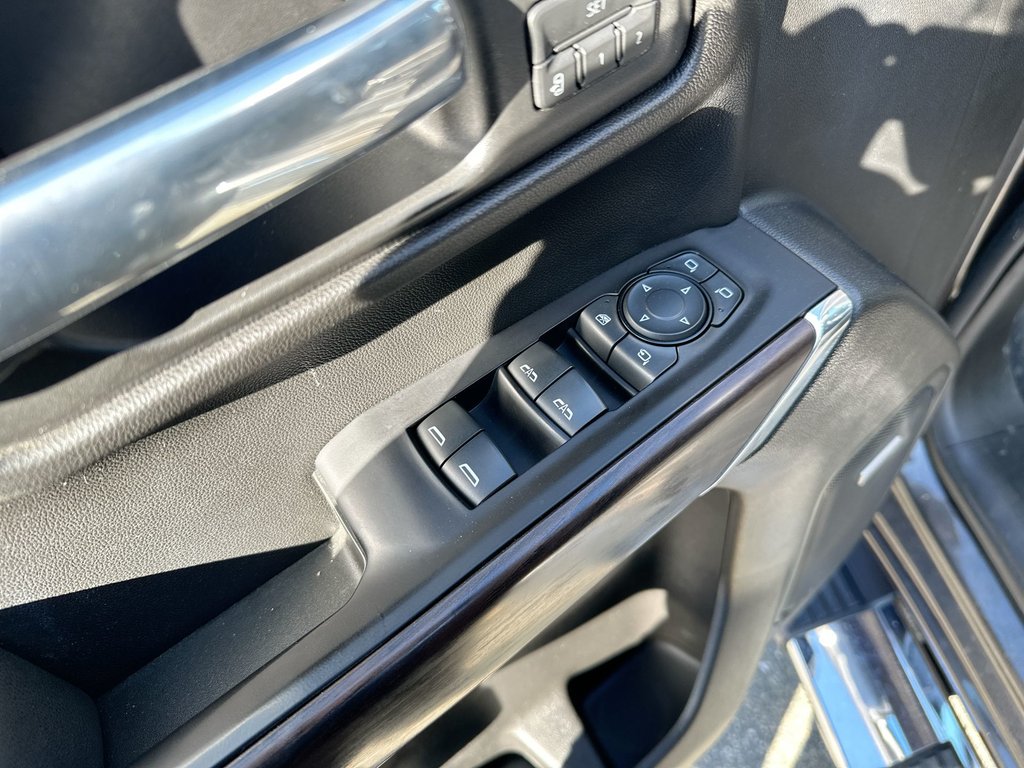 GMC Sierra 1500 SLT | Cam | Bluetooth | Lthr | HtdSeats | USB | AC 2020 à Saint John, Nouveau-Brunswick - 15 - w1024h768px