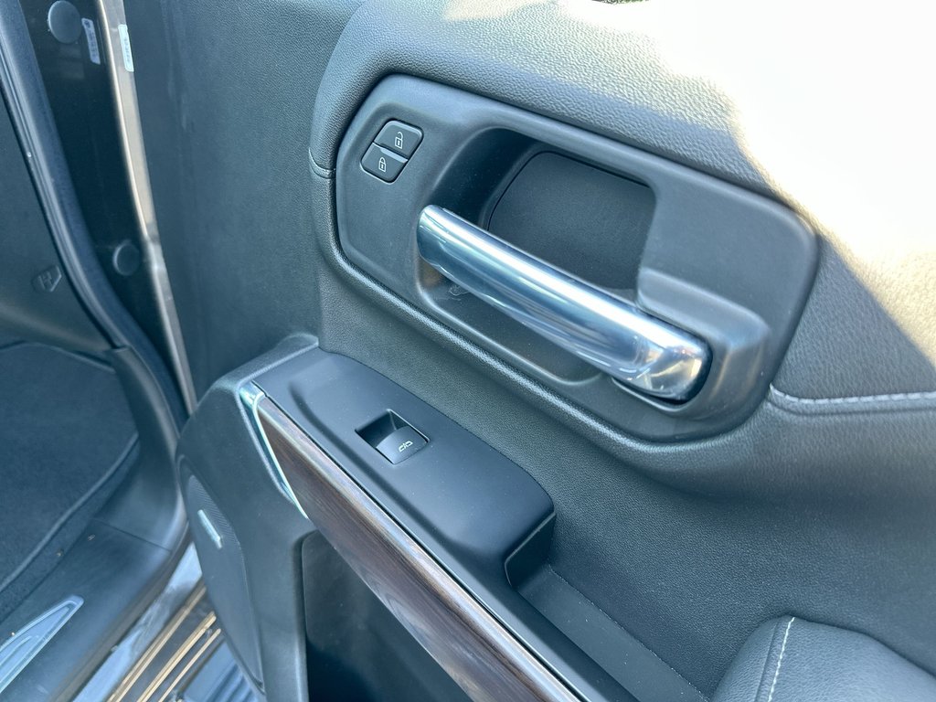 GMC Sierra 1500 SLT | Cam | Bluetooth | Lthr | HtdSeats | USB | AC 2020 à Saint John, Nouveau-Brunswick - 44 - w1024h768px