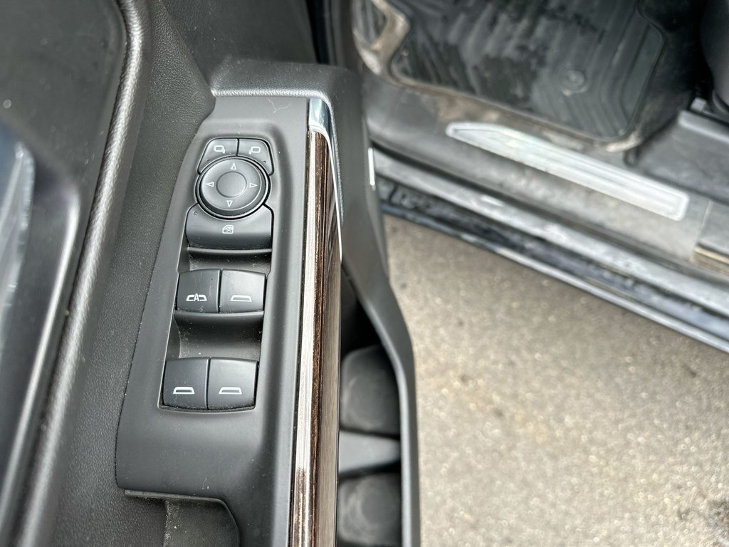 2020 GMC SIERRA 1500 ELEVATION | Htd Whl | Keyless | Bluetooth | Cruise in Saint John, New Brunswick - 15 - w1024h768px