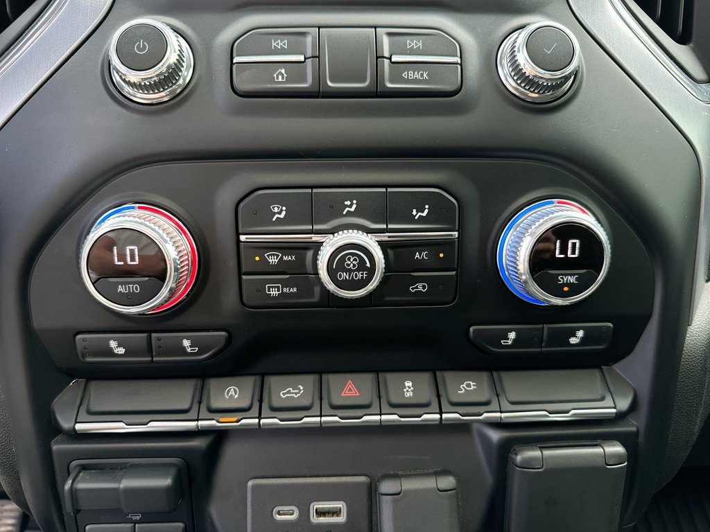 2020 GMC SIERRA 1500 ELEVATION | Htd Whl | Keyless | Bluetooth | Cruise in Saint John, New Brunswick - 27 - w1024h768px
