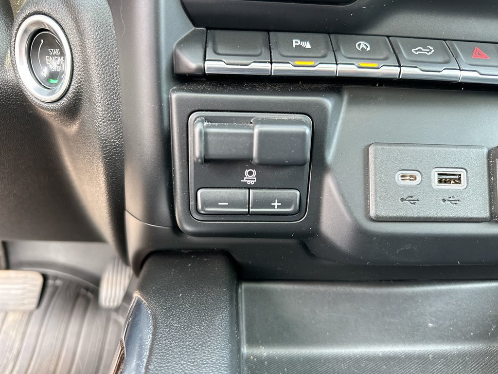 2020 GMC Sierra 1500 Elevation | Htd Whl | Cam | Cruise | Roof | Bose in Saint John, New Brunswick - 31 - w1024h768px